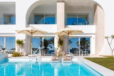 White Hills Resort