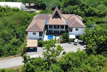Azul De Panglao Hotel By Cocotel