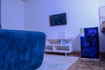 تختخواب و صبحانه Dk Homes, A Studio