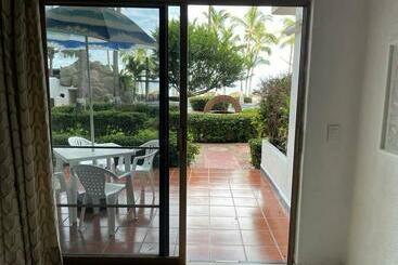 Brisas Vallarta   Just Steps From The Beach!
