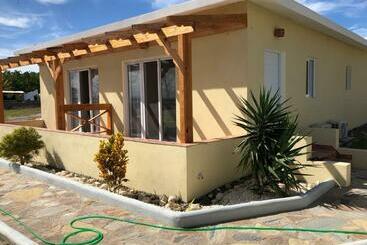 هتل Punta Rucia Cristal Beach