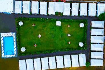 هتل Unity Holiday Resort