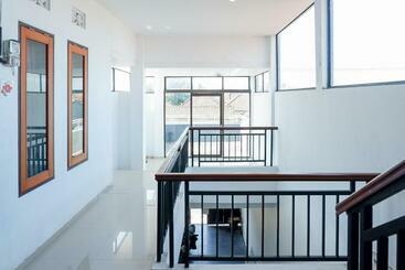 پانسیون Koolkost Near Raya Canggu Minimum Stay 5 Nights