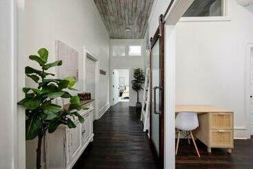 Relaxing Downtown Loft In The Heart Of Macon