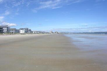 هتل Alouette Beach Resort