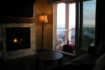 هتل Alouette Beach Resort