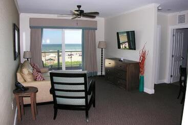 هتل Alouette Beach Resort