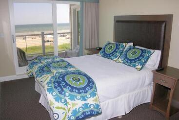 هتل Alouette Beach Resort