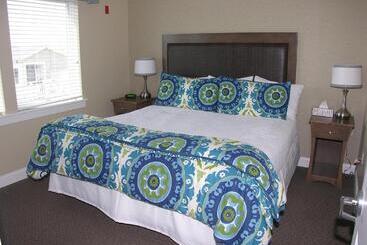 هتل Alouette Beach Resort