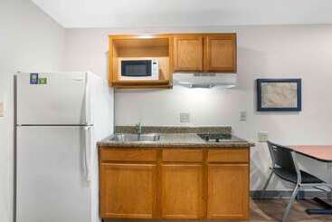 هتل Extended Stay America Select Suites Springfield South Battlefield
