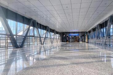 هتل Haikou Meilan International Airport