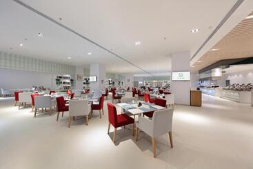 هتل Haikou Meilan International Airport