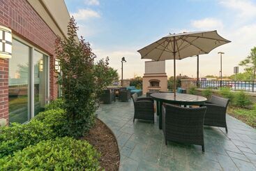 هتل Hilton Garden Inn Lawton Fort Sill