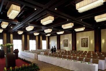 هتل Mission Hills Resort Haikou
