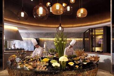 هتل Mission Hills Resort Haikou