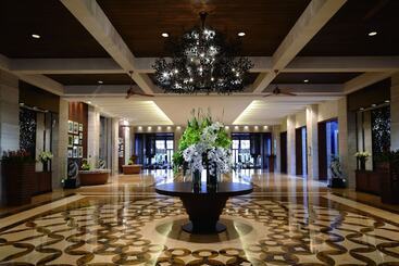 هتل Mission Hills Resort Haikou
