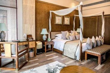 هتل Mission Hills Resort Haikou