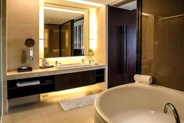 هتل Mission Hills Resort Haikou