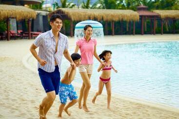 هتل Mission Hills Resort Haikou