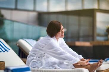 هتل Movenpick  Enshi