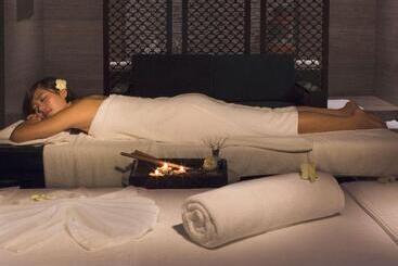 هتل Movenpick  Enshi