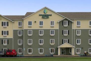 هتل Woodspring Suites Tulsa