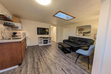 Juan De Fuca Cottages