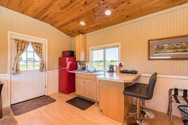 Juan De Fuca Cottages