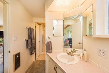 Juan De Fuca Cottages