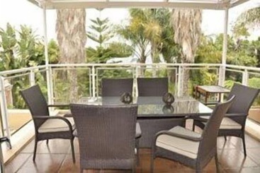 پانسیون Crane's Nest Guest House & Spa @ 313