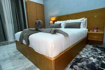 Antonios Luxury Apartments
