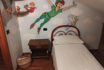 تختخواب و صبحانه Rocky House
