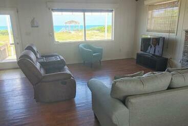 Melbourne Beach Ocean Front House On 1.2 Acres