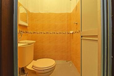 בית מלון כפרי Oyo 90601 Sabacraft & Lodge