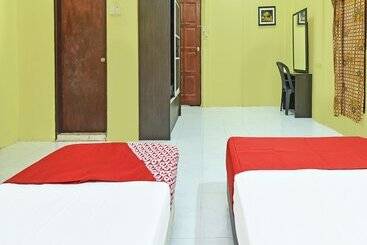 هتل Oyo 90601 Sabacraft & Lodge