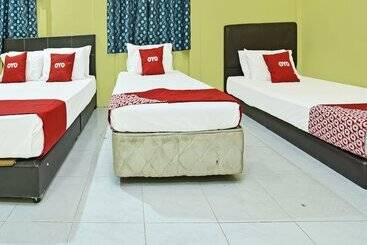 هتل Oyo 90601 Sabacraft & Lodge