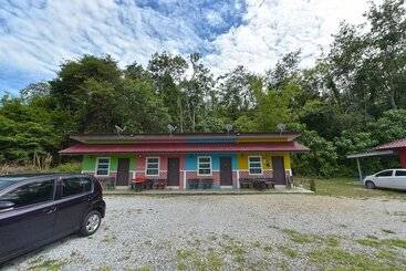 هتل Oyo 90605 Nurulhuda Langkawi Hillview Roomstay