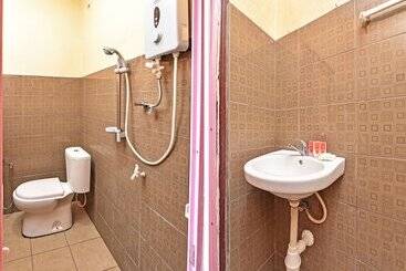 هتل Oyo 90605 Nurulhuda Langkawi Hillview Roomstay