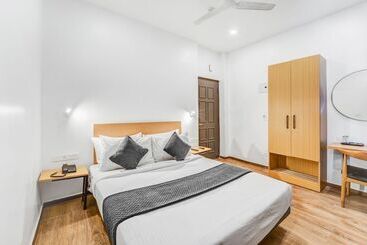 Rohaan Inn   Upar Hotels Ashok Nagar