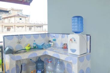 هتل Spot On 91623 Pj Guest House Syariah