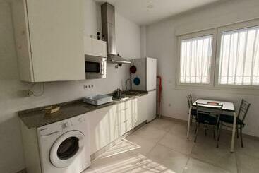 Livingtarifa Apartamento La Palmera