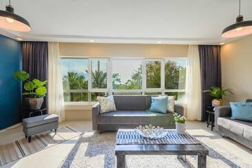 Missafir Stylish Flat Near Hadrian S Gate