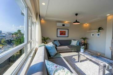 Missafir Stylish Flat Near Hadrian S Gate