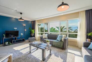 Missafir Stylish Flat Near Hadrian S Gate