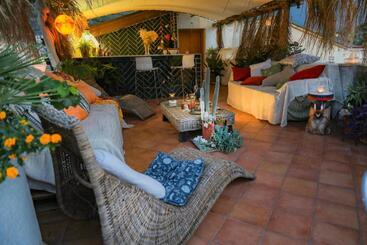 تختخواب و صبحانه A Casa Di Peppe