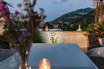 تختخواب و صبحانه A Casa Di Peppe