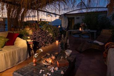 تختخواب و صبحانه A Casa Di Peppe