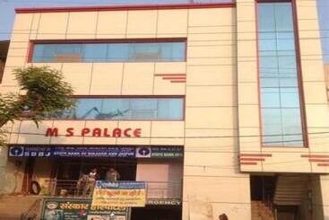 هتل M. S. Palace By Wb Inn