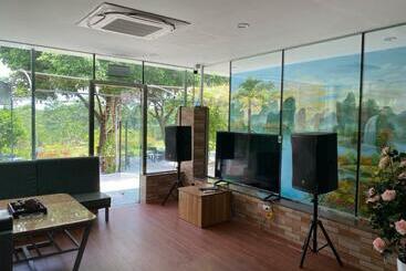 Ngan Hoa Villa   Venue Travel