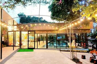 Ngan Hoa Villa   Venue Travel